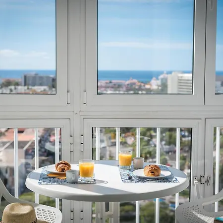 10d. Enchanting In Americas